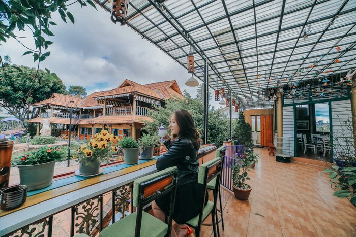 Không gian lãng mạn ở An café Đà Lạt