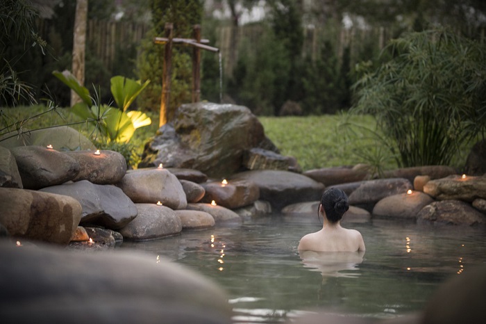 Suối khoáng nóng Thanh Tân - Nơi tìm lại thanh xuân cho du khách